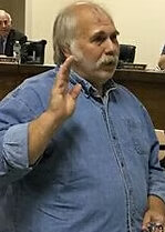 Louie Gabbard headshot