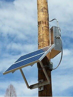 Warning siren on pole